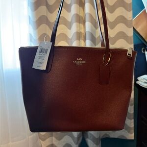 Merlot Coach Leather Fiona Tote Spacious Everyday Essential